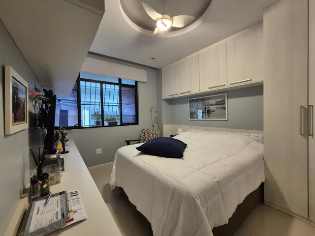 Quarto do apartamento de quatro quartos