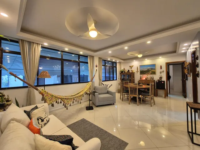 Sala ampla do apartamento de 194 m² no Condomínio Nascer Natural, no Recreio