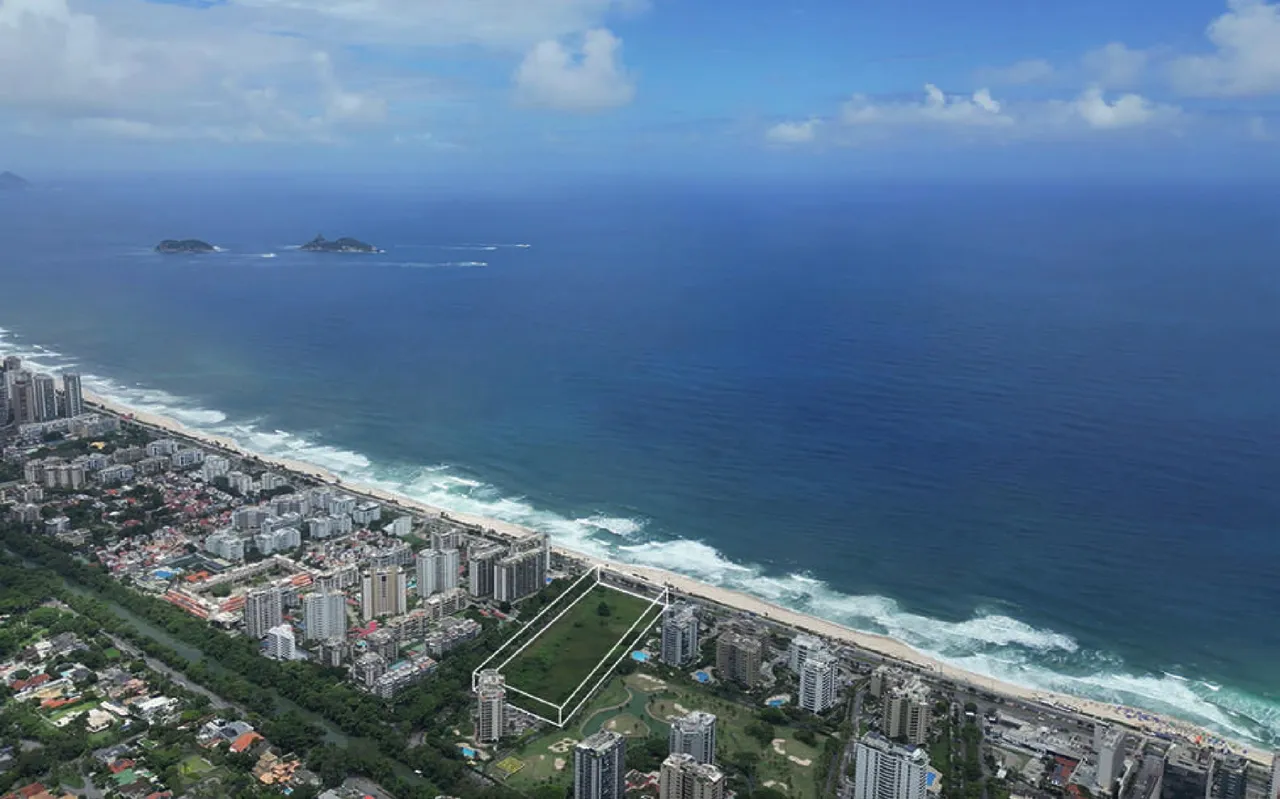 RIIO by Piero Lissoni na orla da Barra da Tijuca