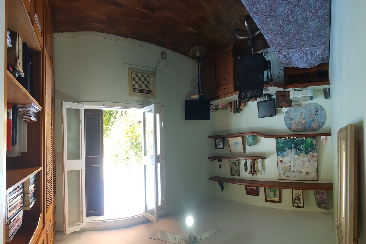 Terceiro quarto com boa iluminação – casa de condomínio Vivendas do Bosque Rio de Janeiro