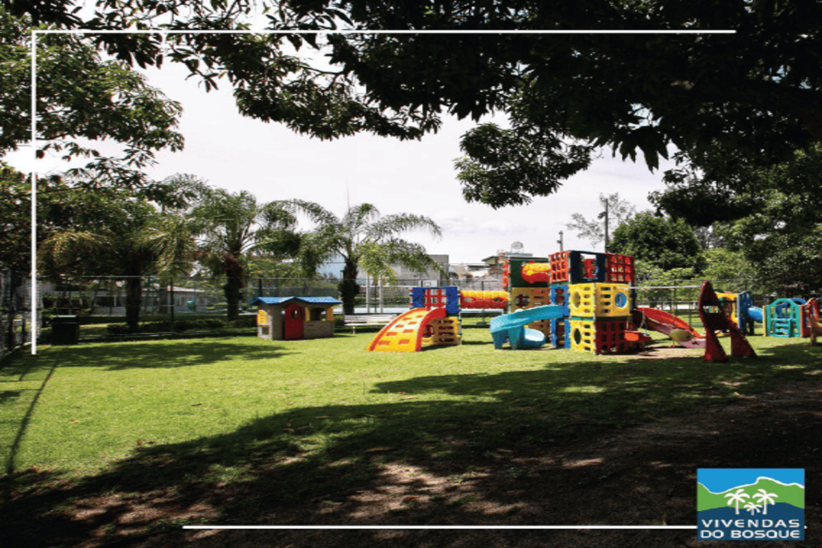Parque infantil completo e seguro do condomínio Vivendas do Bosque Barra da Tijuca – ideal para crianças