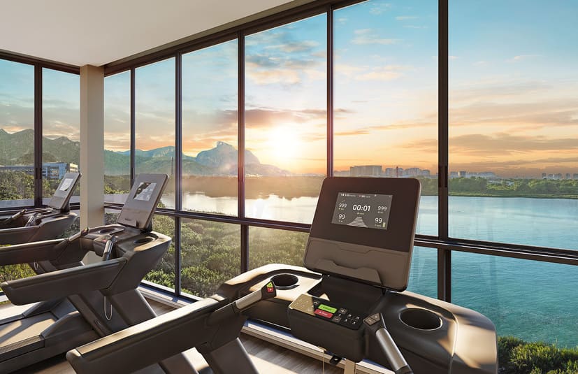 Academia completa do Breeze com vista panorâmica para a Lagoa de Jacarepaguá